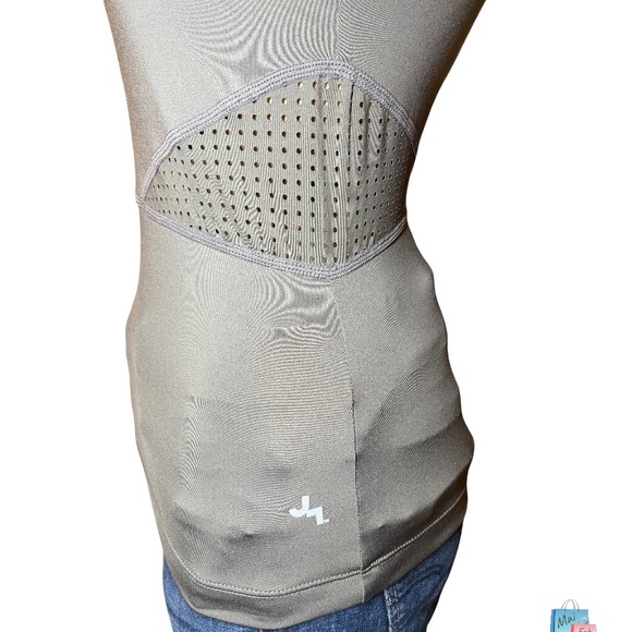 JoyLab Women’s Workout Grey Fitted Sleeveless Moisture-Wicking Top with Mesh XS - Picture 3 of 7
